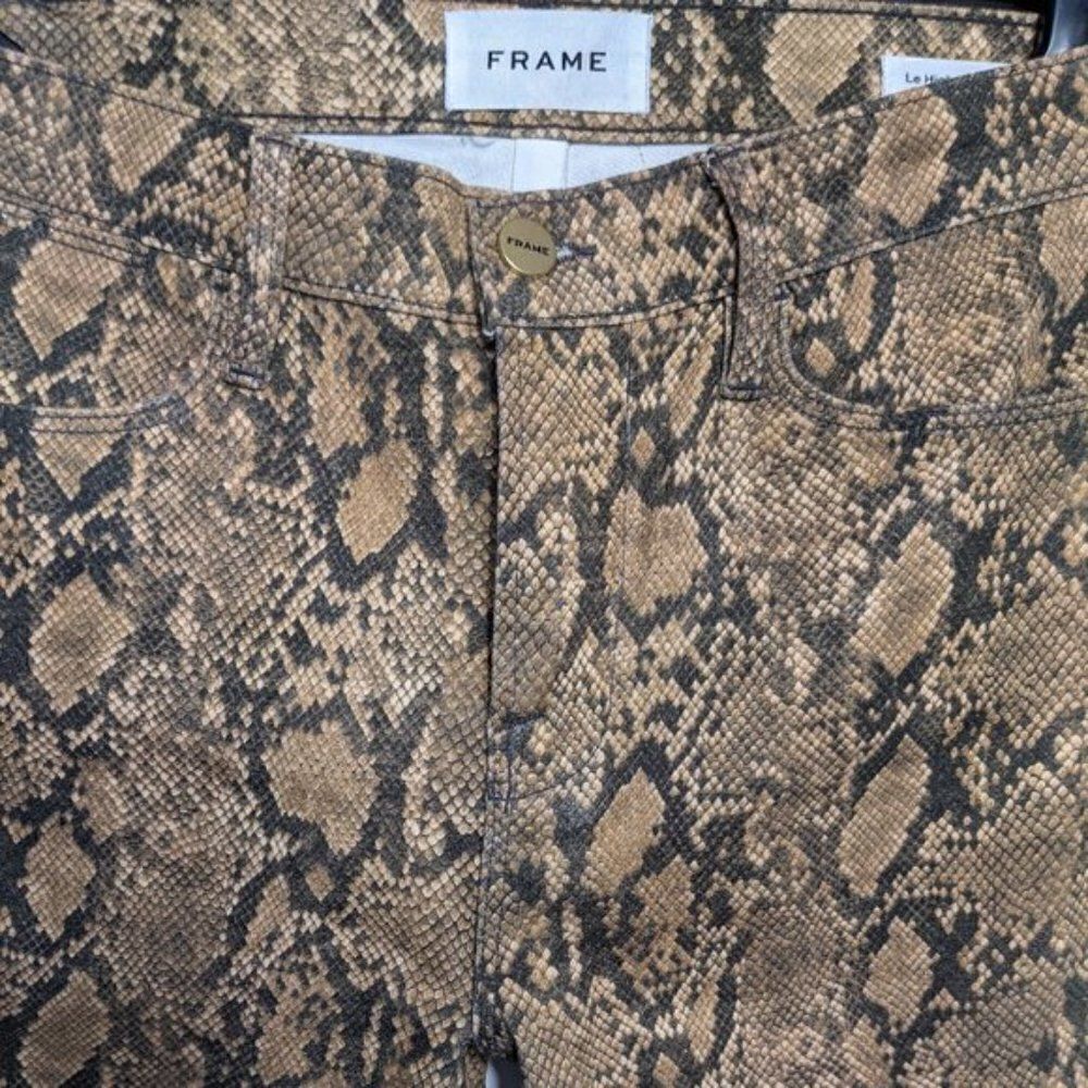 Frame | Le High Skinny Crop In Coated Python - Picture 4 of 9